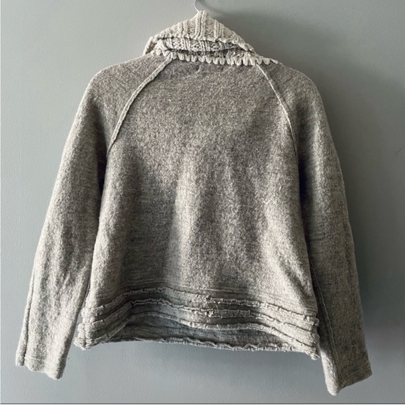 Sleeping on Snow Wool Sweater With Knit Cowl S - Picture 5 of 6